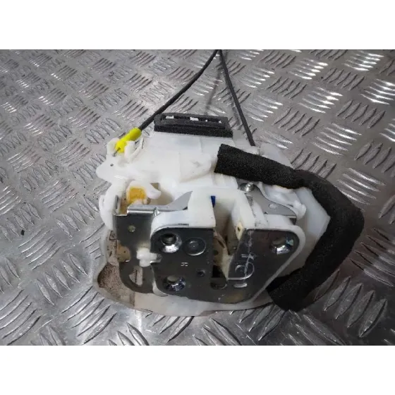 Cerradura Puerta Delantera Derecha para Subaru Impreza G12
