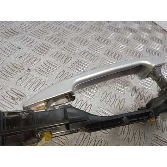 Maneta Exterior Delantera Izquierda para Subaru Impreza G12