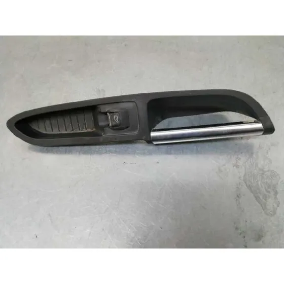 Mando Elevalunas Delantero Derecho para Ford Kuga (Cbs)