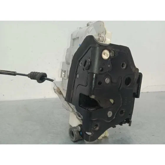 Cerradura Puerta Trasera Derecha para Volkswagen Passat Lim. (362)