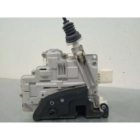 Cerradura Puerta Trasera Izquierda para Volkswagen Passat Lim. (362)