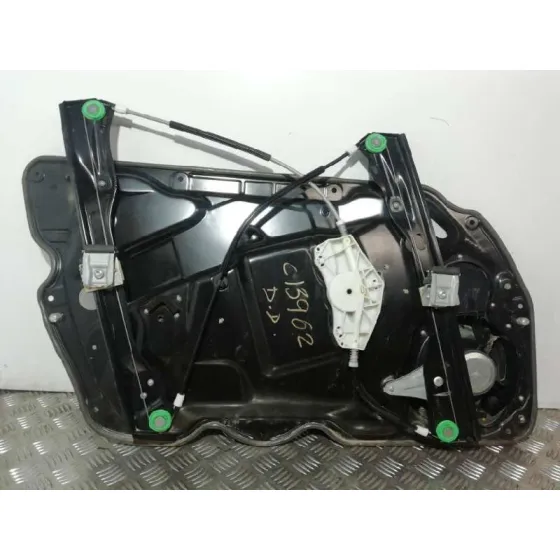 Elevalunas Delantero Derecho para Volkswagen Passat Lim. (362)