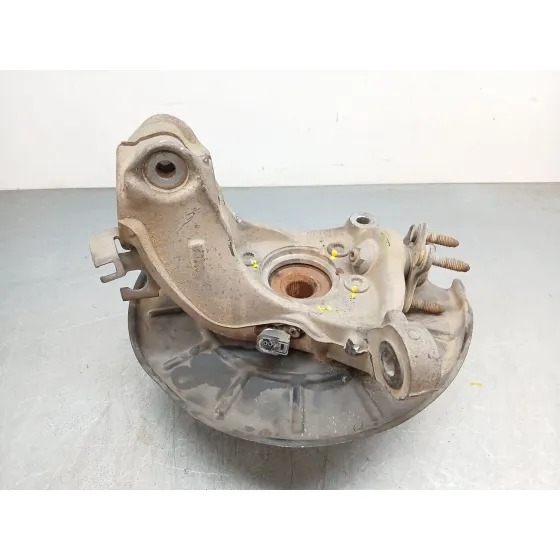 Mangueta Delantera Izquierda para Volkswagen Passat Lim. (362)