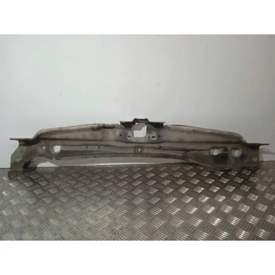 Travesano Superior para Ford Transit Caja Abierta '06