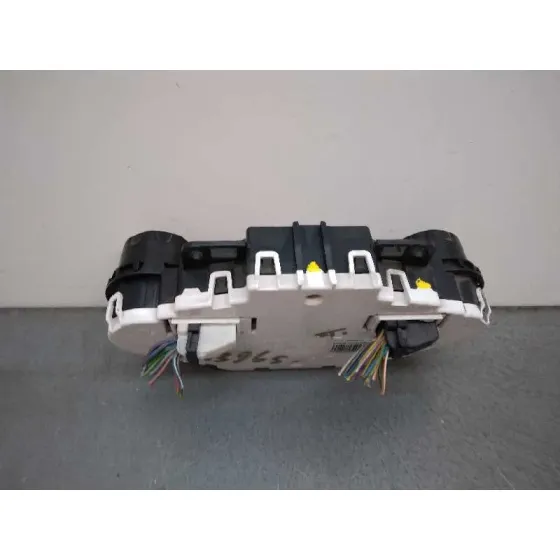 Mando Climatizador para Ford Fiesta (Cb1)