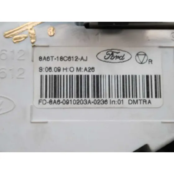Mando Climatizador para Ford Fiesta (Cb1)