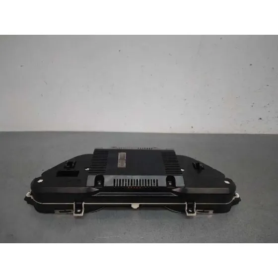 Cuadro Instrumentos para Audi A6 Berlina (4F2)