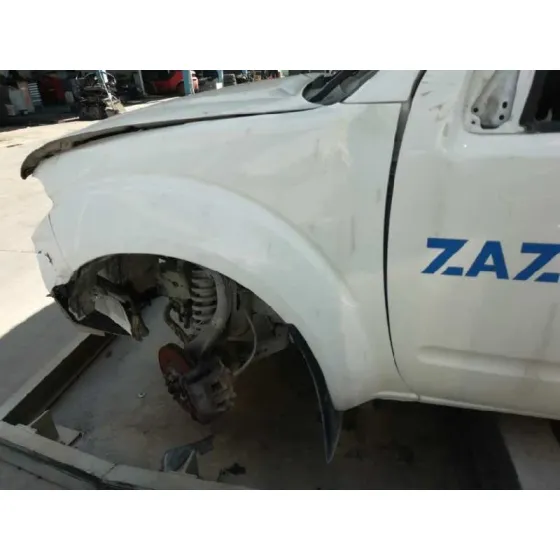 Aleta Delantera Izquierda para Nissan Navara Pick-Up (D40M)
