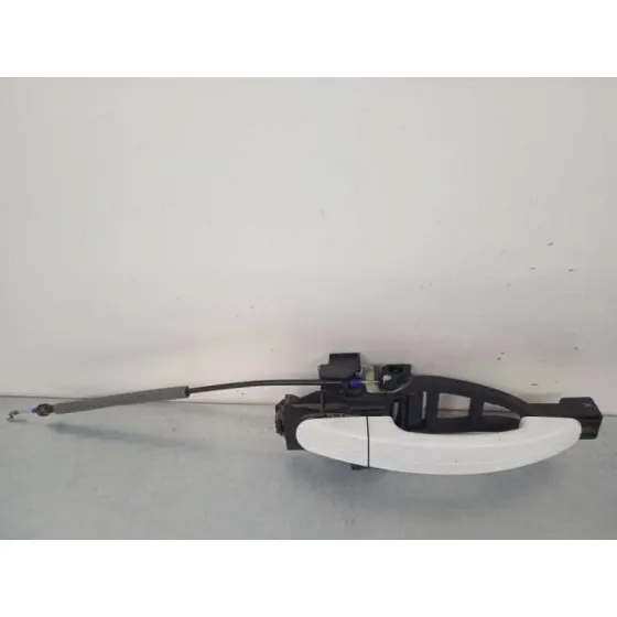 Maneta Exterior Delantera Derecha para Ford Focus Lim.