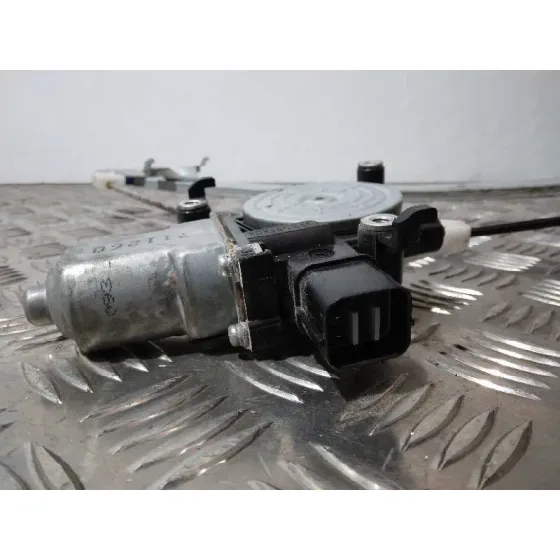 Elevalunas Delantero Derecho para Subaru Impreza G12