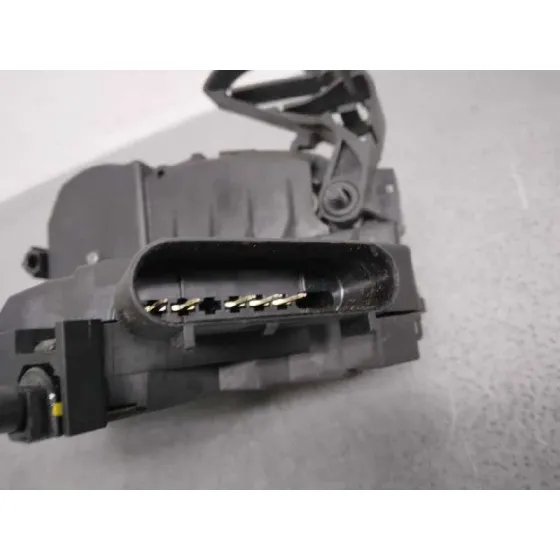 Cerradura Puerta Delantera Izquierda para Ford Focus Lim. (Cb8)