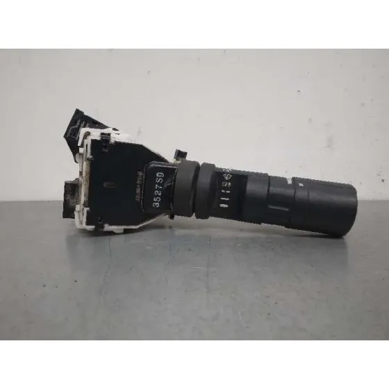 Mando Limpia para Nissan Navara Pick-Up (D40M)