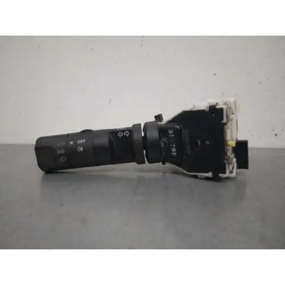Mando Luces para Nissan Navara Pick-Up (D40M)