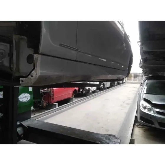 Faldon Lateral para Mercedes-Benz Clase C (W204) Familiar