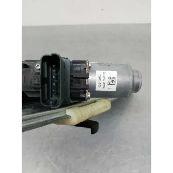 Elevalunas Trasero Derecho para Renault Megane Iv Berlina 5P