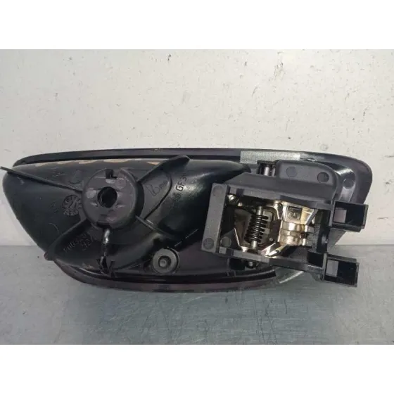 Maneta Interior Delantera Izquierda para Renault Megane Iv Berlina 5P