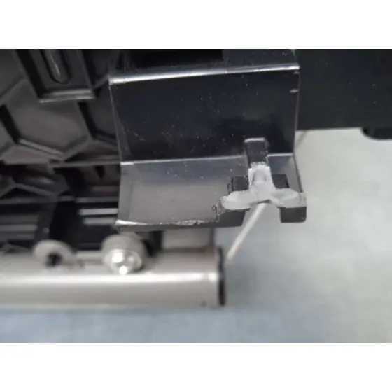 Guantera para Lexus Ct