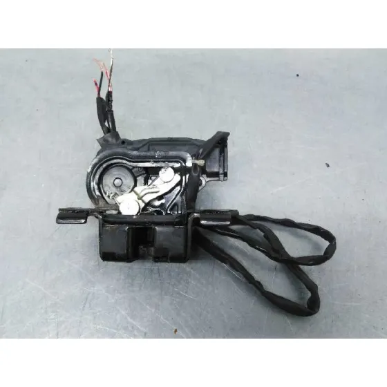 Cerradura Maletero / Porton para Lexus Ct