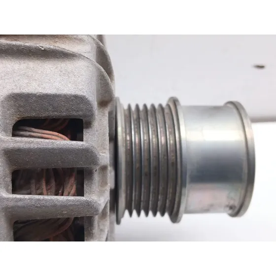 Alternador para Seat Ibiza (Kj1)