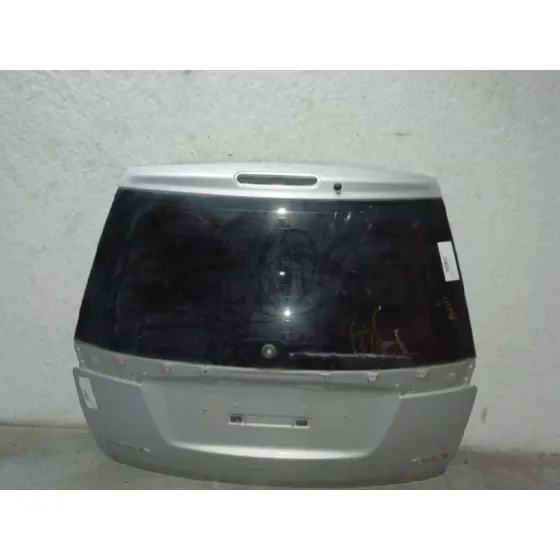 Porton Trasero para Kia Carens (Un)