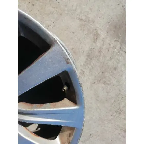 Llanta para Subaru Impreza G12