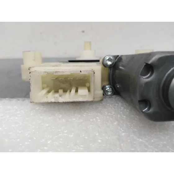 Motor Elevalunas Delantero Derecho para Seat Toledo (Kg3)