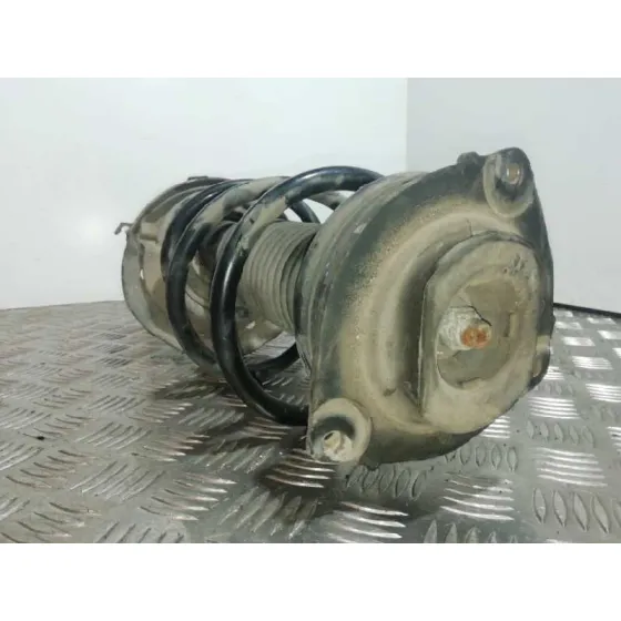 Amortiguador Delantero Derecho para Nissan Juke (F15)