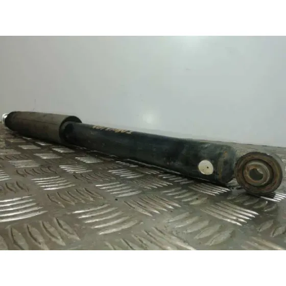 Amortiguador Trasero Derecho para Nissan Juke (F15)