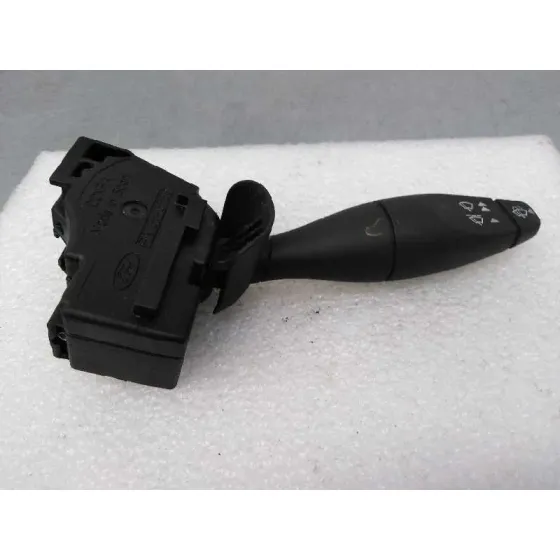 Mando Limpia para Ford Fiesta (Cbk)