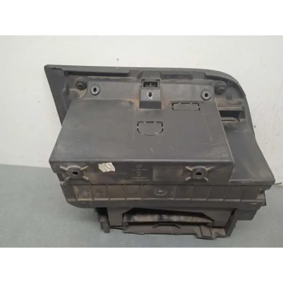 Guantera para Seat Leon (1P1)