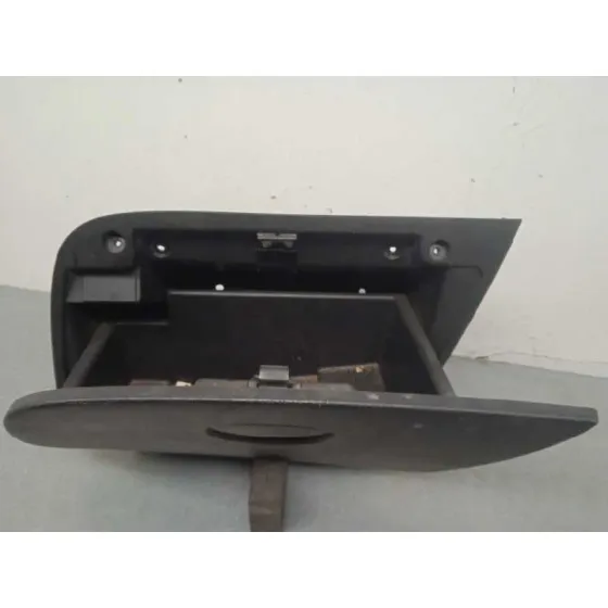 Guantera para Seat Leon (1P1)