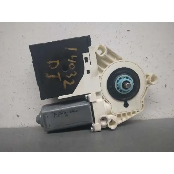 Motor Elevalunas Delantero Izquierdo para Seat Leon (1P1)