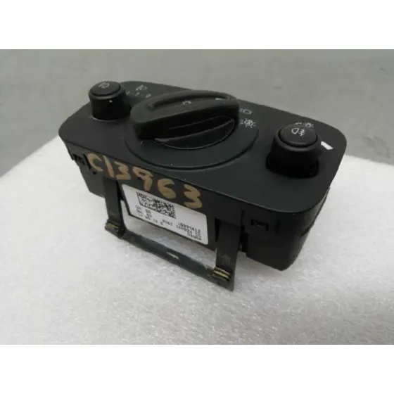 Mando Luces para Ford Kuga (Cbs)