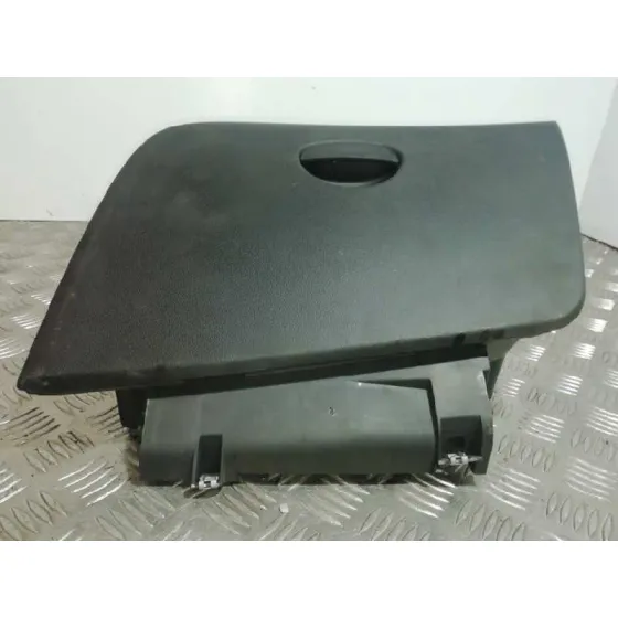 Guantera para Seat Leon (1P1)
