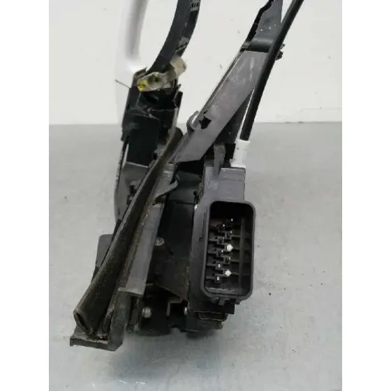 Cerradura Puerta Delantera Derecha para Ford Focus Lim. (Cb4)