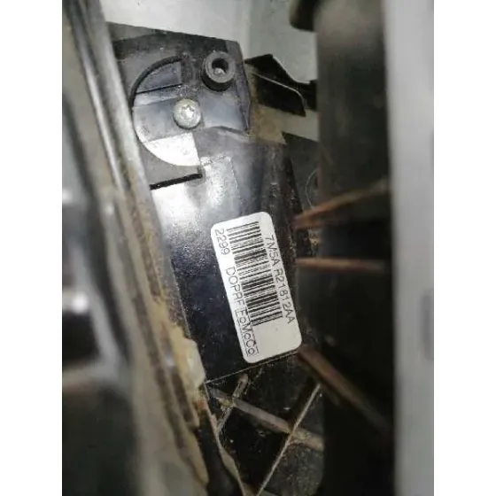 Cerradura Puerta Delantera Derecha para Ford Focus Lim. (Cb4)