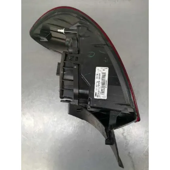 Piloto Trasero Izquierdo para Dacia Sandero