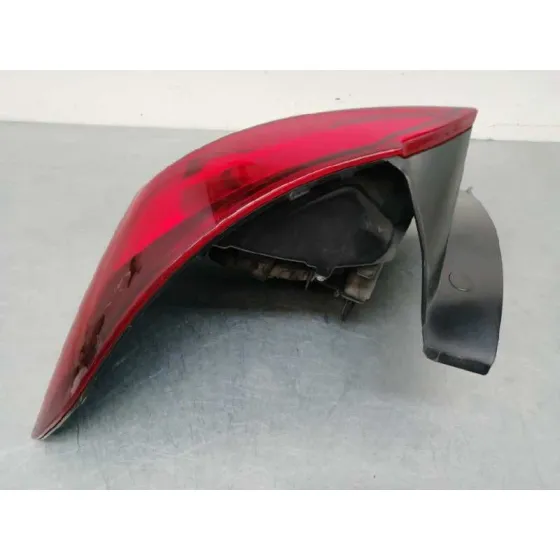 Piloto Trasero Derecho para Dacia Sandero