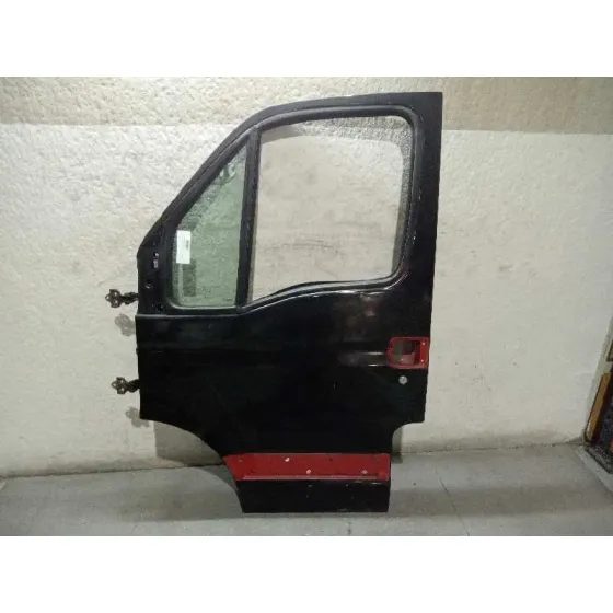 Puerta Delantera Izquierda para Nissan Interstar Mod. 04 (X70)