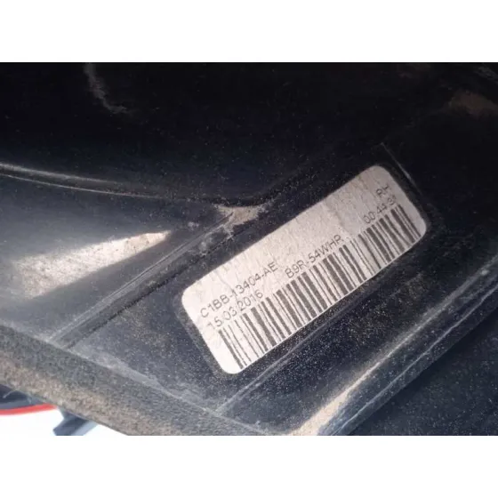 Piloto Trasero Derecho para Ford Fiesta (Ccn)