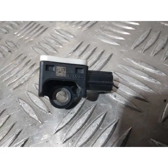 Sensor para Ford Focus Lim. (Cb4)