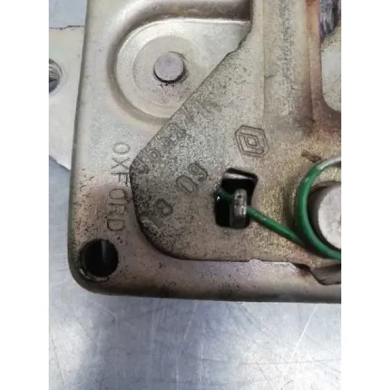 Cerradura Capot para Renault Clio Iii