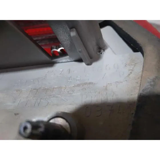 Piloto Trasero Derecho Interior para Ford Mondeo Ber. (Ca2)