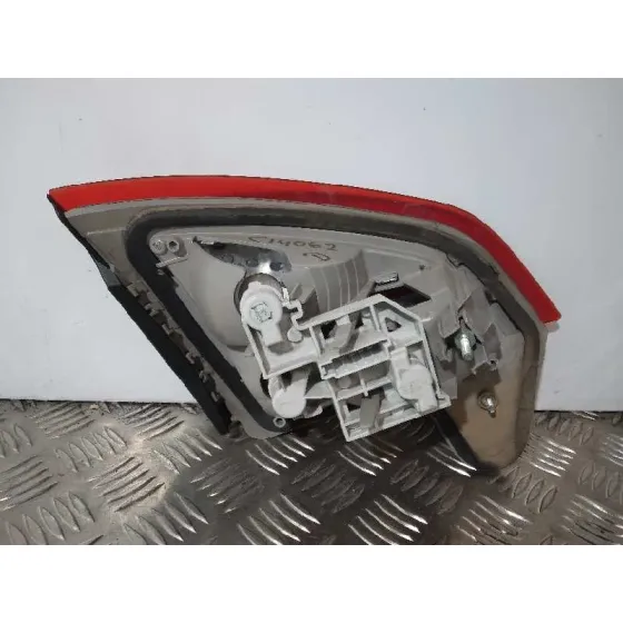 Piloto Trasero Derecho Interior para Ford Mondeo Ber. (Ca2)