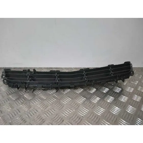 Rejilla Paragolpes Central para Opel Astra H Berlina