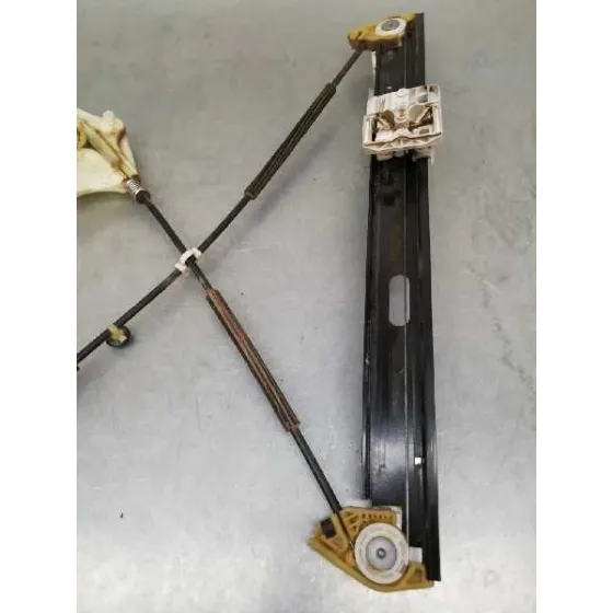 Elevalunas Delantero Derecho para Seat Leon St (5F8)