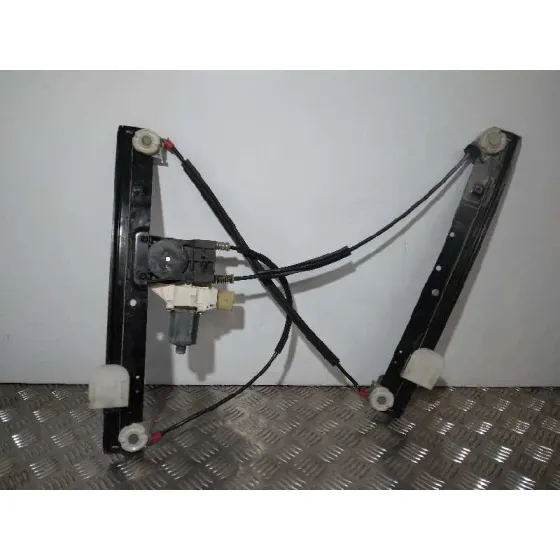 Elevalunas Delantero Izquierdo para Ford Mondeo Ber. (Ca2)