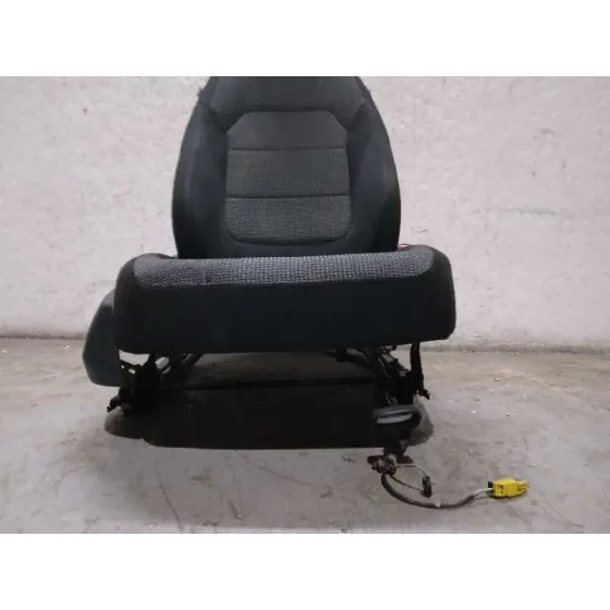 Asiento Delantero Derecho para Volkswagen Passat Lim. (362)