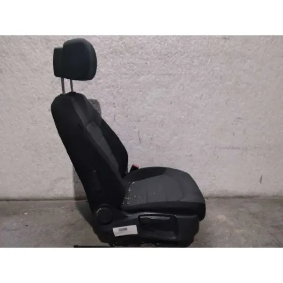 Asiento Delantero Derecho para Volkswagen Passat Lim. (362)
