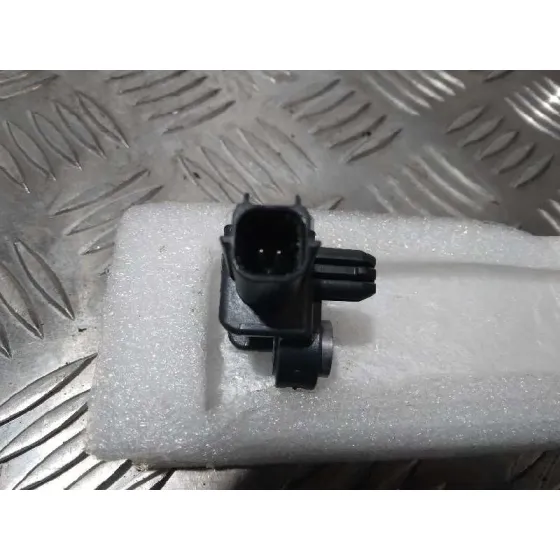 Sensor para Ford Focus Lim. (Cb4)